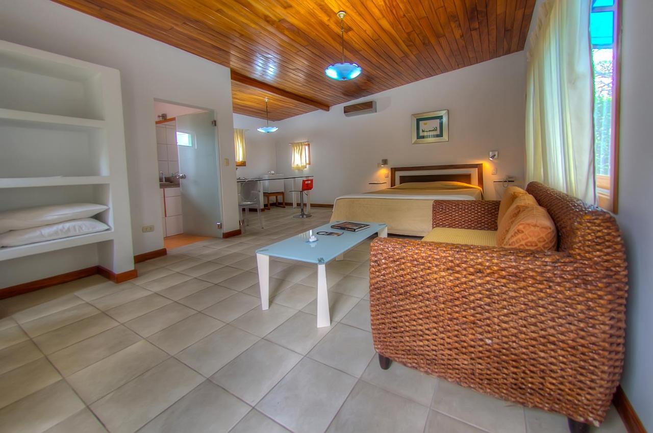 La Casa De Marita Puerto Villamil Exterior foto