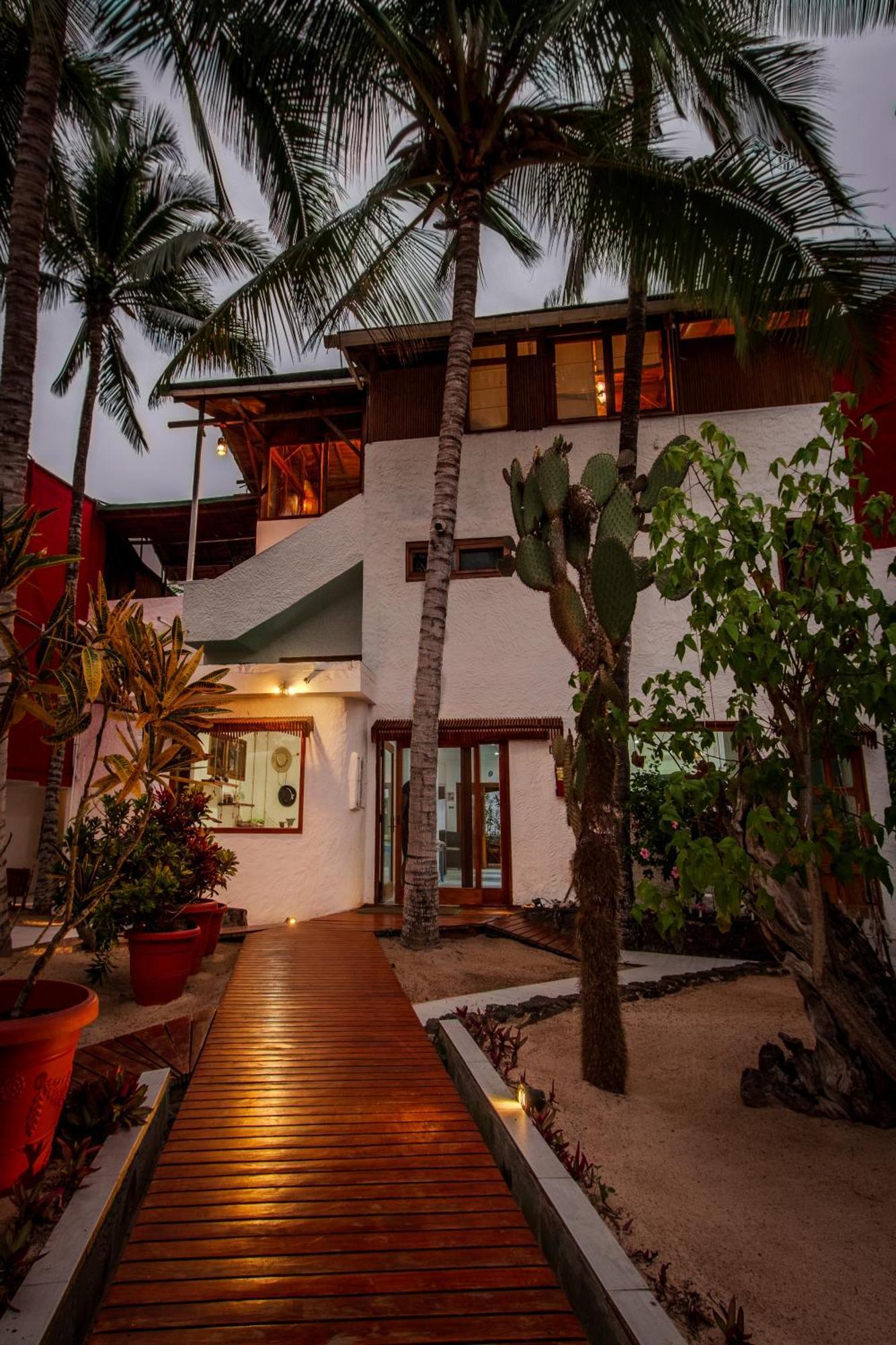 La Casa De Marita Puerto Villamil Exterior foto